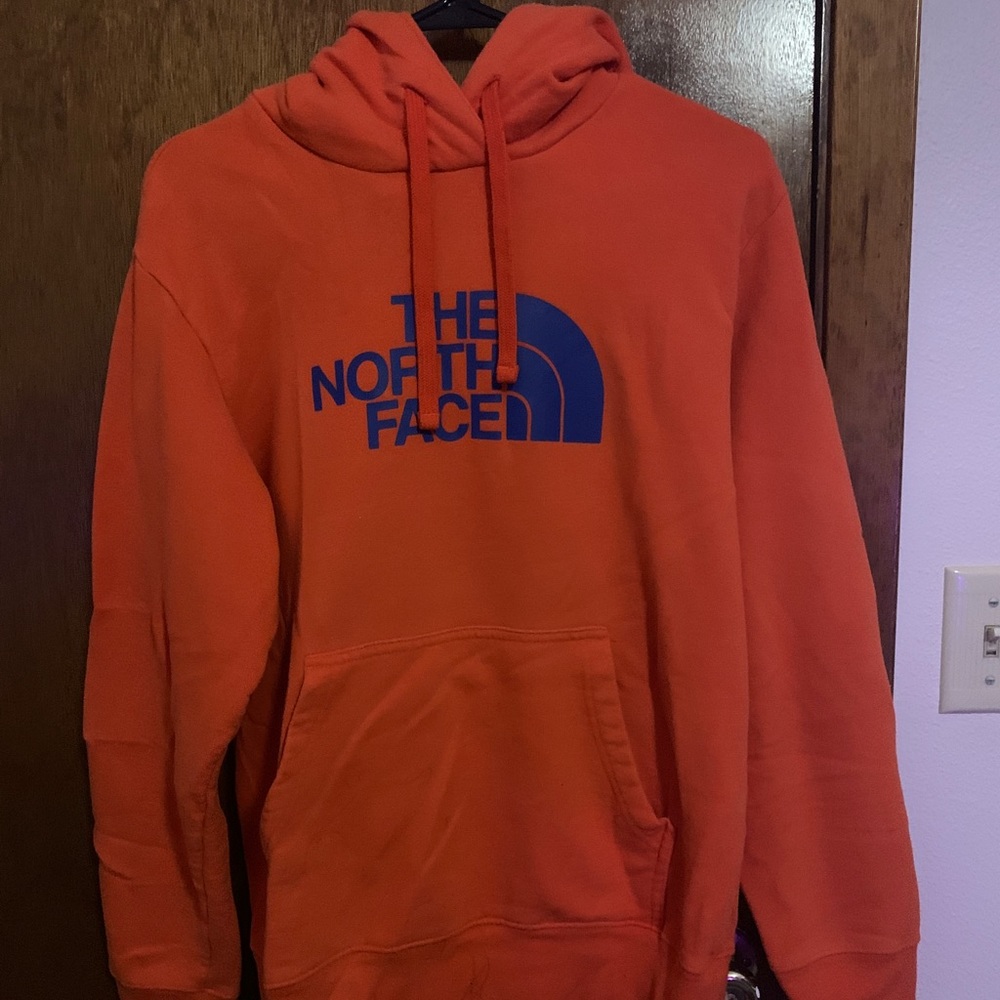 North Face Hoodie (S)
